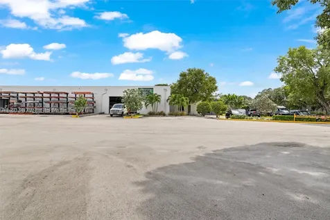 2775 NW 63rd Court Fort Lauderdale FL 33309