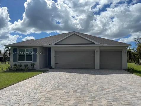 455 Londrina Drive Punta Gorda FL 33983