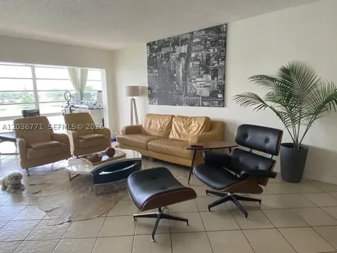 873 NE 195th Street Miami FL 33179