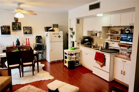 900 Bay Drive Miami Beach FL 33141