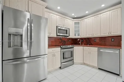 10994 Neptune Drive Cooper City FL 33026