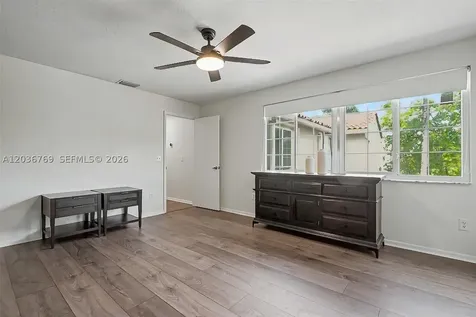 10994 Neptune Drive Cooper City FL 33026