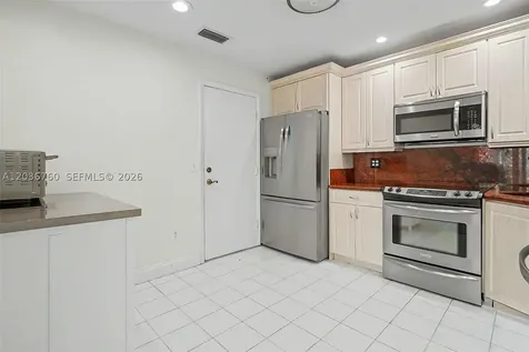10994 Neptune Drive Cooper City FL 33026