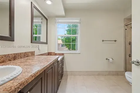 10994 Neptune Drive Cooper City FL 33026