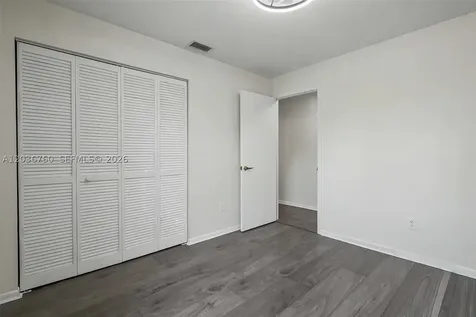 10994 Neptune Drive Cooper City FL 33026