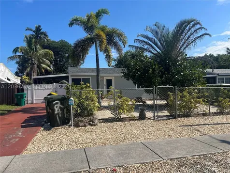 241 SW 3rd Terrace Dania Beach FL 33004