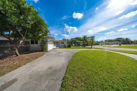 10431 SW 93rd Street Miami FL 33176