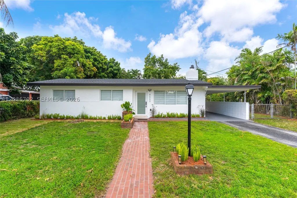 8660 SW 125th Terrace Miami FL 33156