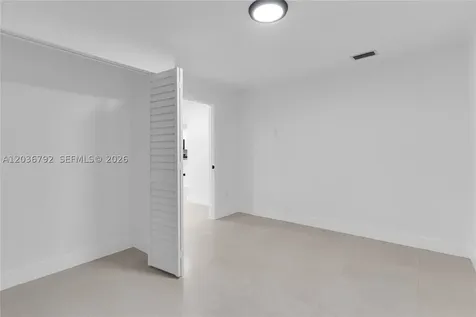 8660 SW 125th Terrace Miami FL 33156