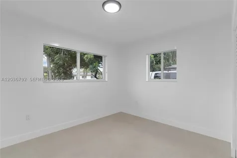 8660 SW 125th Terrace Miami FL 33156