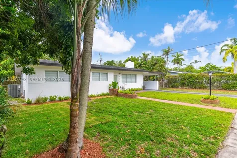 8660 SW 125th Terrace Miami FL 33156