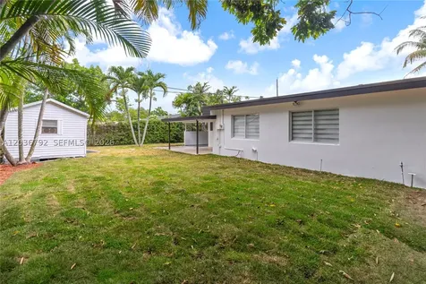 8660 SW 125th Terrace Miami FL 33156
