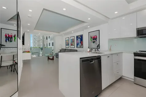 345 Ocean Drive Miami Beach FL 33139
