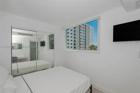 345 Ocean Drive Miami Beach FL 33139
