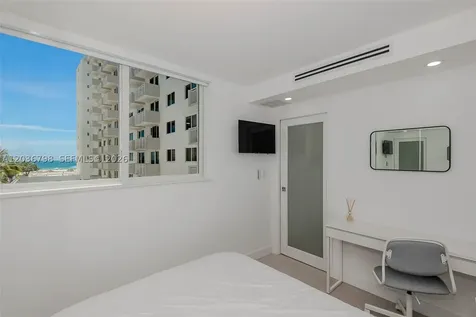 345 Ocean Drive Miami Beach FL 33139