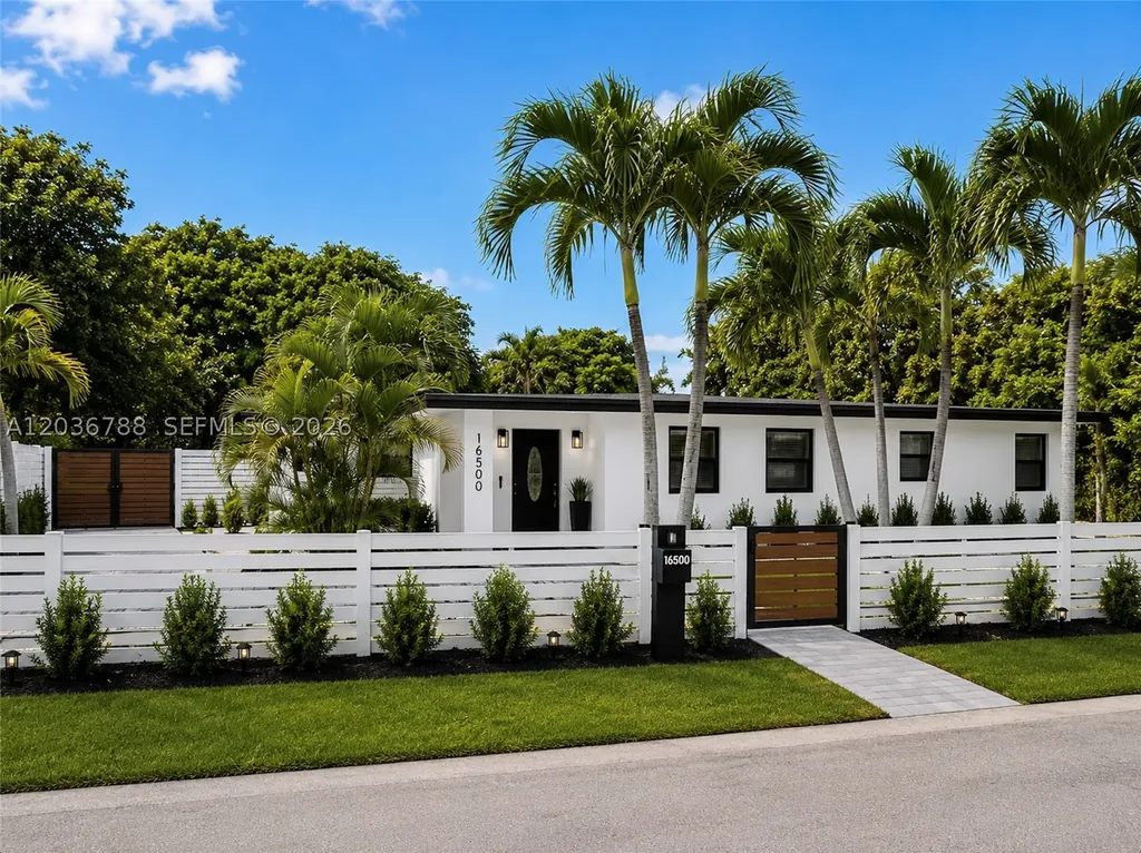 16500 NE 5th Avenue Miami FL 33162