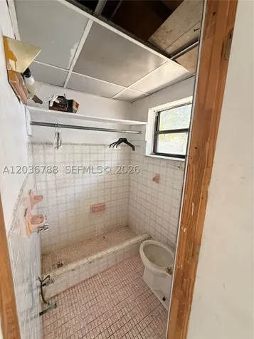 16500 NE 5th Avenue Miami FL 33162