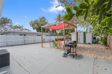 3016 NW 22nd Court Miami FL 33142