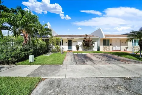 4260 SW 68th Court Miami FL 33155