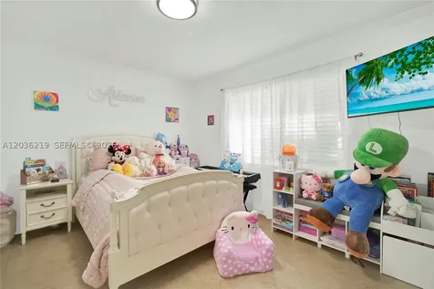 4260 SW 68th Court Miami FL 33155