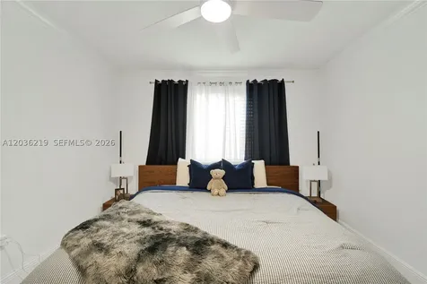 4260 SW 68th Court Miami FL 33155