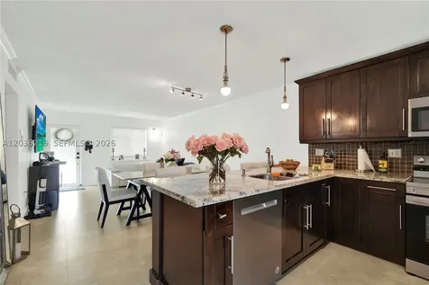 4260 SW 68th Court Miami FL 33155