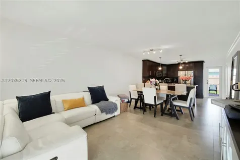 4260 SW 68th Court Miami FL 33155