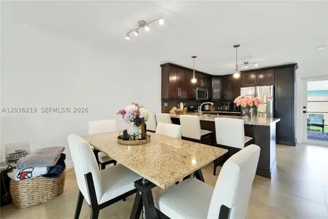 4260 SW 68th Court Miami FL 33155