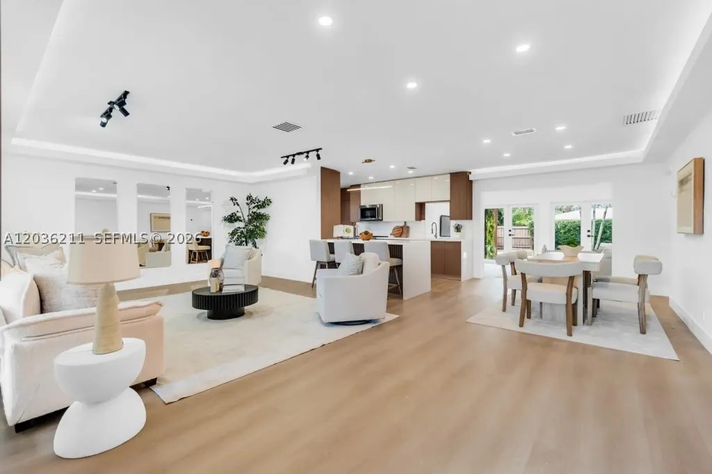 1234 Buchanan Street Hollywood FL 33019