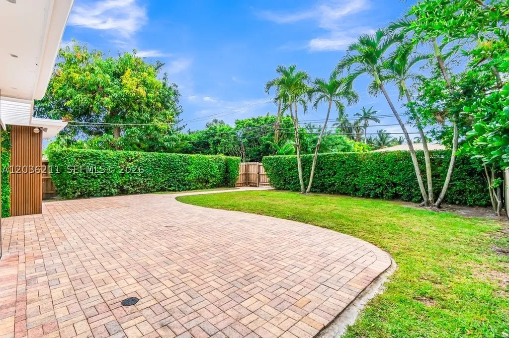 1234 Buchanan Street Hollywood FL 33019