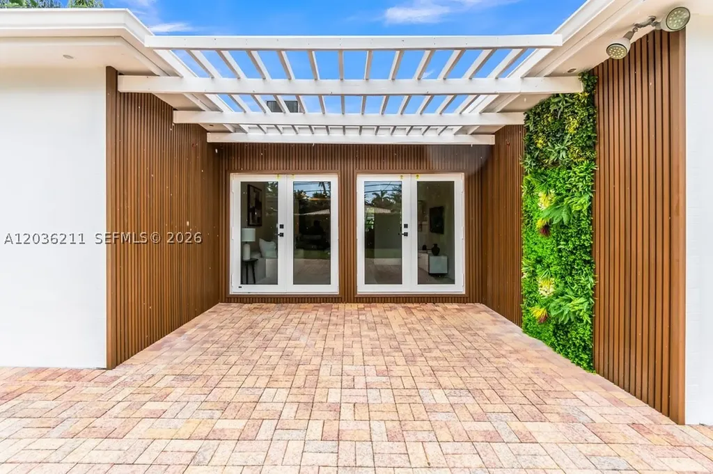 1234 Buchanan Street Hollywood FL 33019
