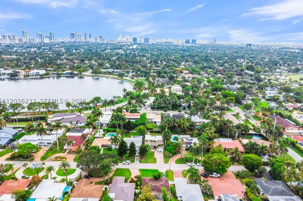 1234 Buchanan Street Hollywood FL 33019