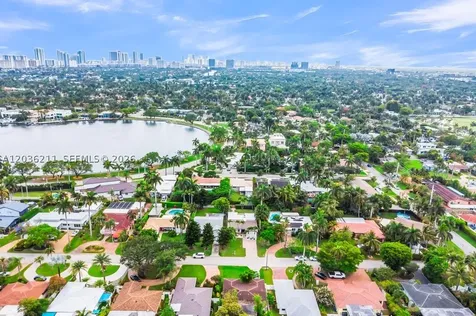 1234 Buchanan Street Hollywood FL 33019