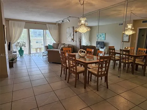 Hallandale Beach FL 33009