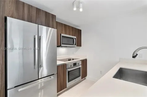 488 NE 18th Street Miami FL 33132