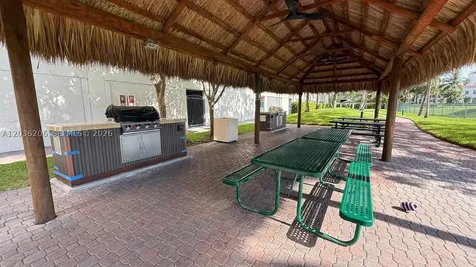 19501 W Country Club Drive Aventura FL 33180