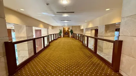 19501 W Country Club Drive Aventura FL 33180