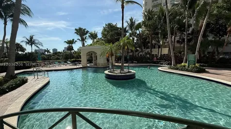 19501 W Country Club Drive Aventura FL 33180