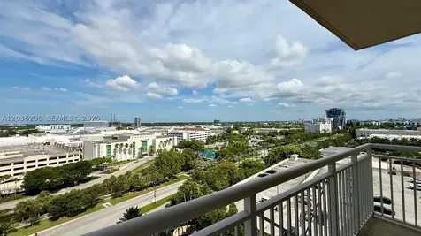 19501 W Country Club Drive Aventura FL 33180