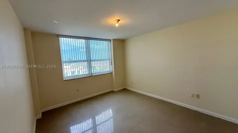 19501 W Country Club Drive Aventura FL 33180