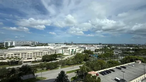 19501 W Country Club Drive Aventura FL 33180