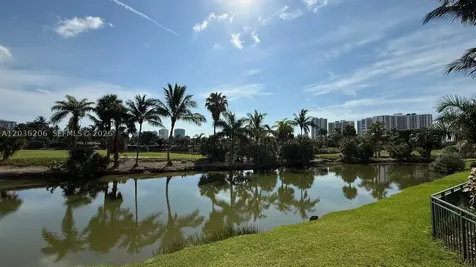 19501 W Country Club Drive Aventura FL 33180