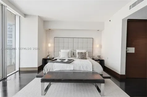 465 Brickell Avenue Miami FL 33131