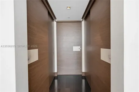 465 Brickell Avenue Miami FL 33131