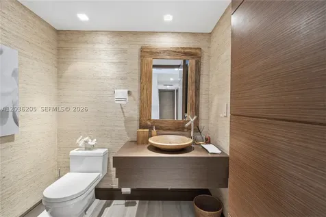 465 Brickell Avenue Miami FL 33131