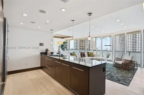 465 Brickell Avenue Miami FL 33131