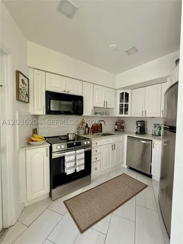 18750 NE 18th Avenue Miami FL 33179