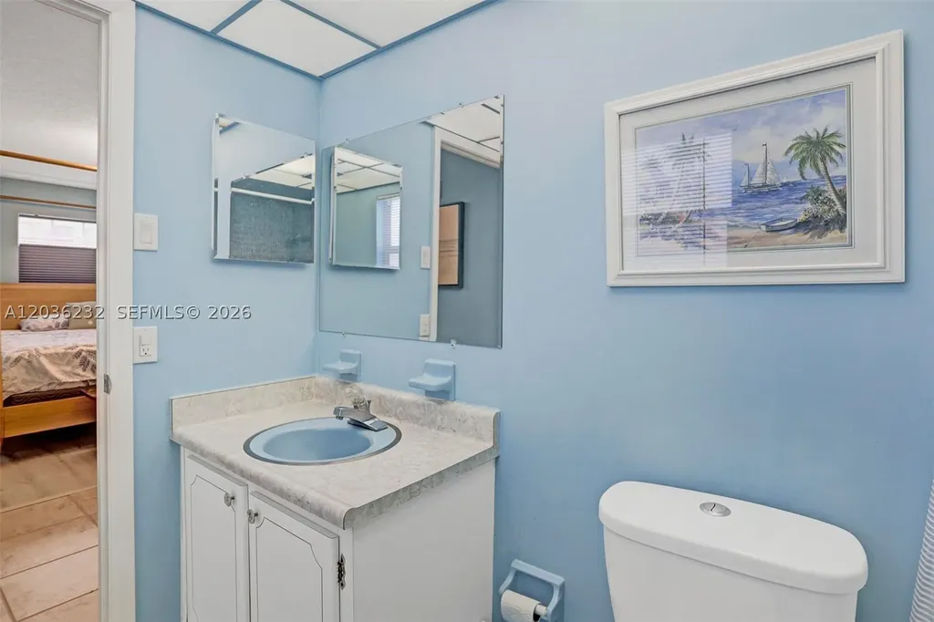 2500 NE 9th Street Fort Lauderdale FL 33304