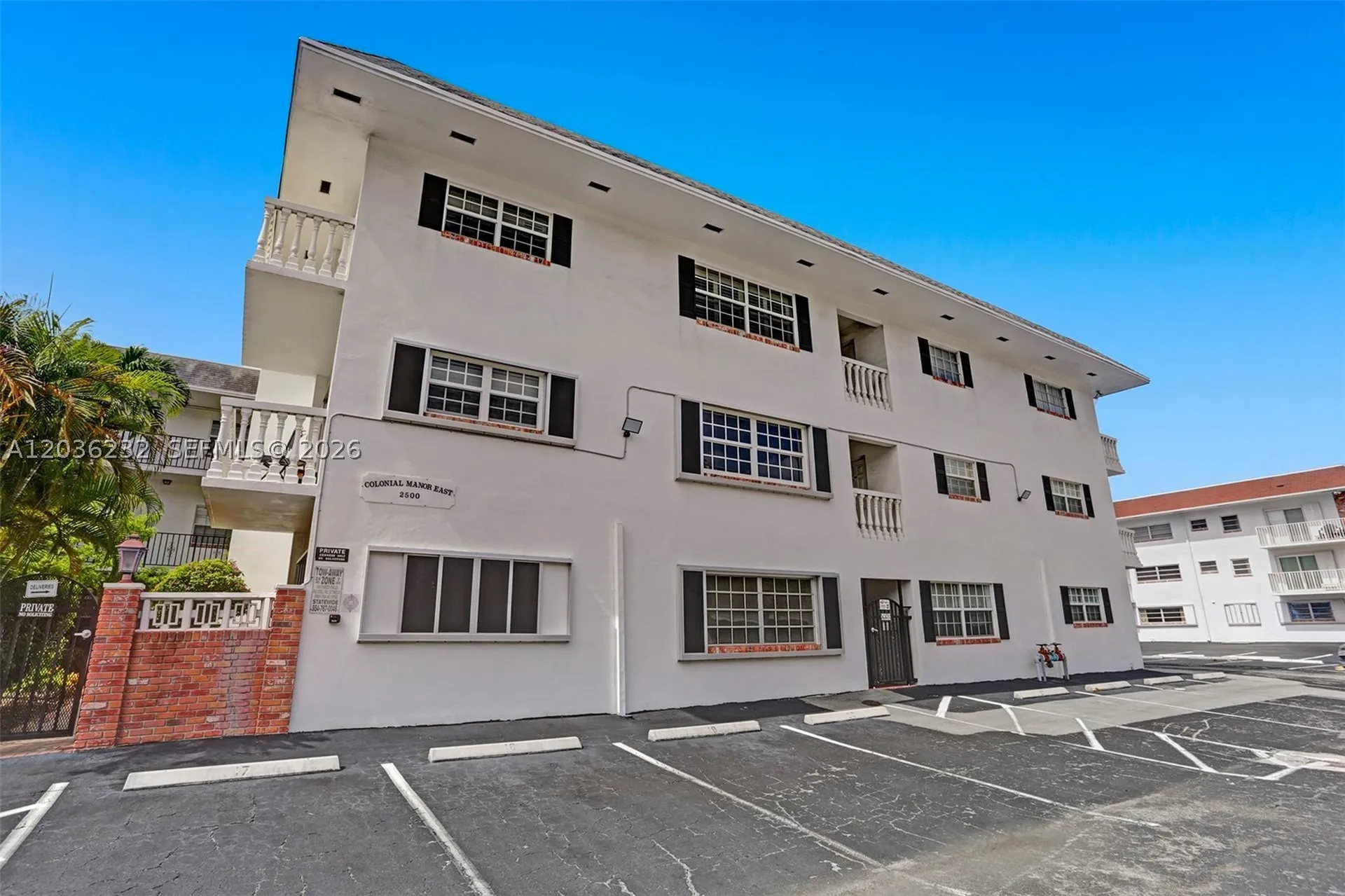 2500 NE 9th Street Fort Lauderdale FL 33304