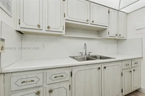 2500 NE 9th Street Fort Lauderdale FL 33304